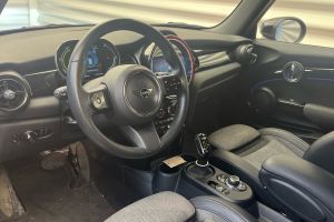 MINI Cooper SE Classic Trim 32 kWh 3-dr #912217