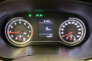 Hyundai i10 Essential MPi #912165