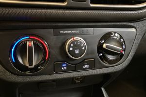Hyundai i10 Essential MPi #912164